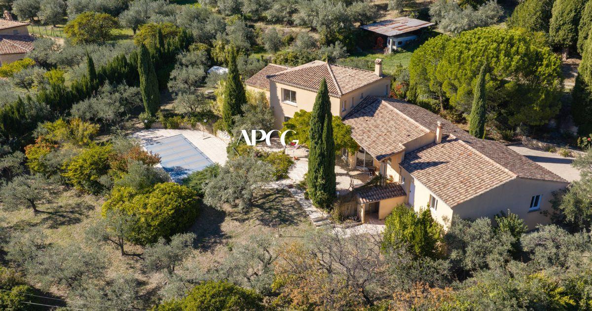 Maison 6 pièces 220 m² · à Nyons · 220 m² · 690 000 €