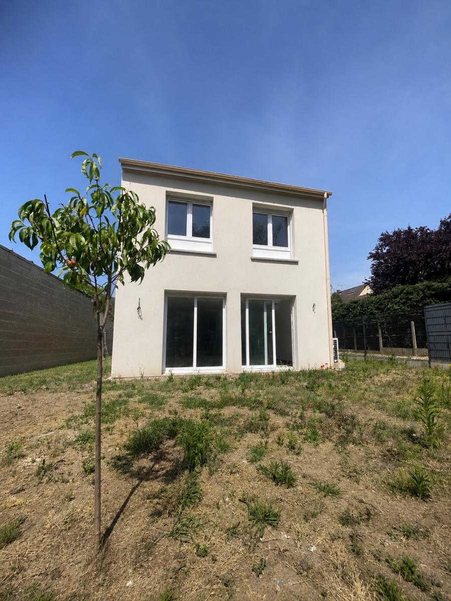 Maison 6 pièces 98 m² · à Pierrelaye · 97,8 m² · 360 000 €
