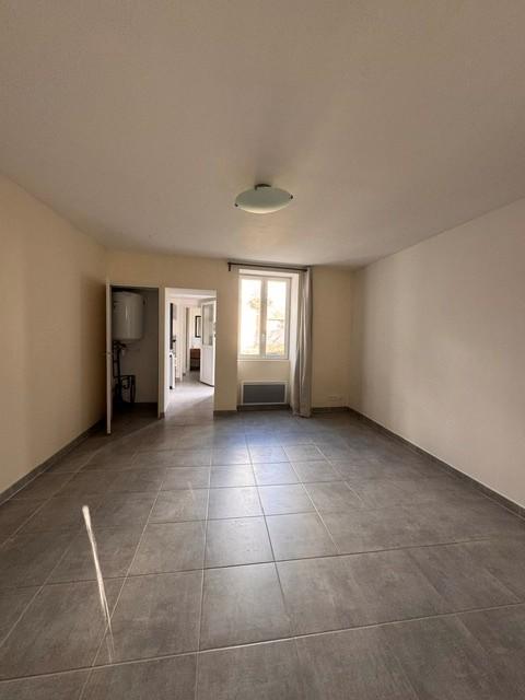 Appartement 1 pièce 31 m² · à Puiseaux · 30,6 m² · 450 €/mois