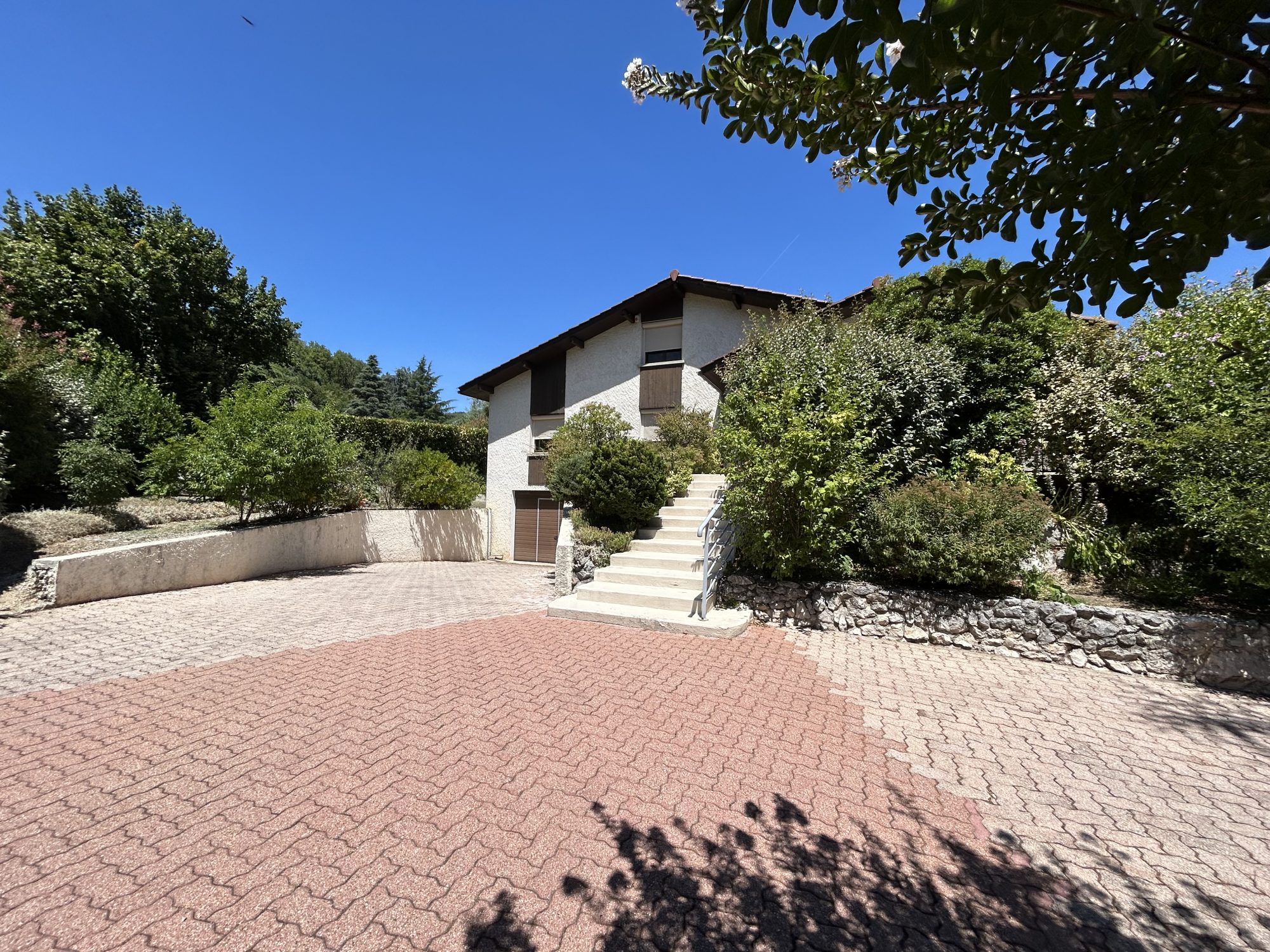 Maison 6 pièces 160 m² · à Claix · 160 m² · 466 000 €