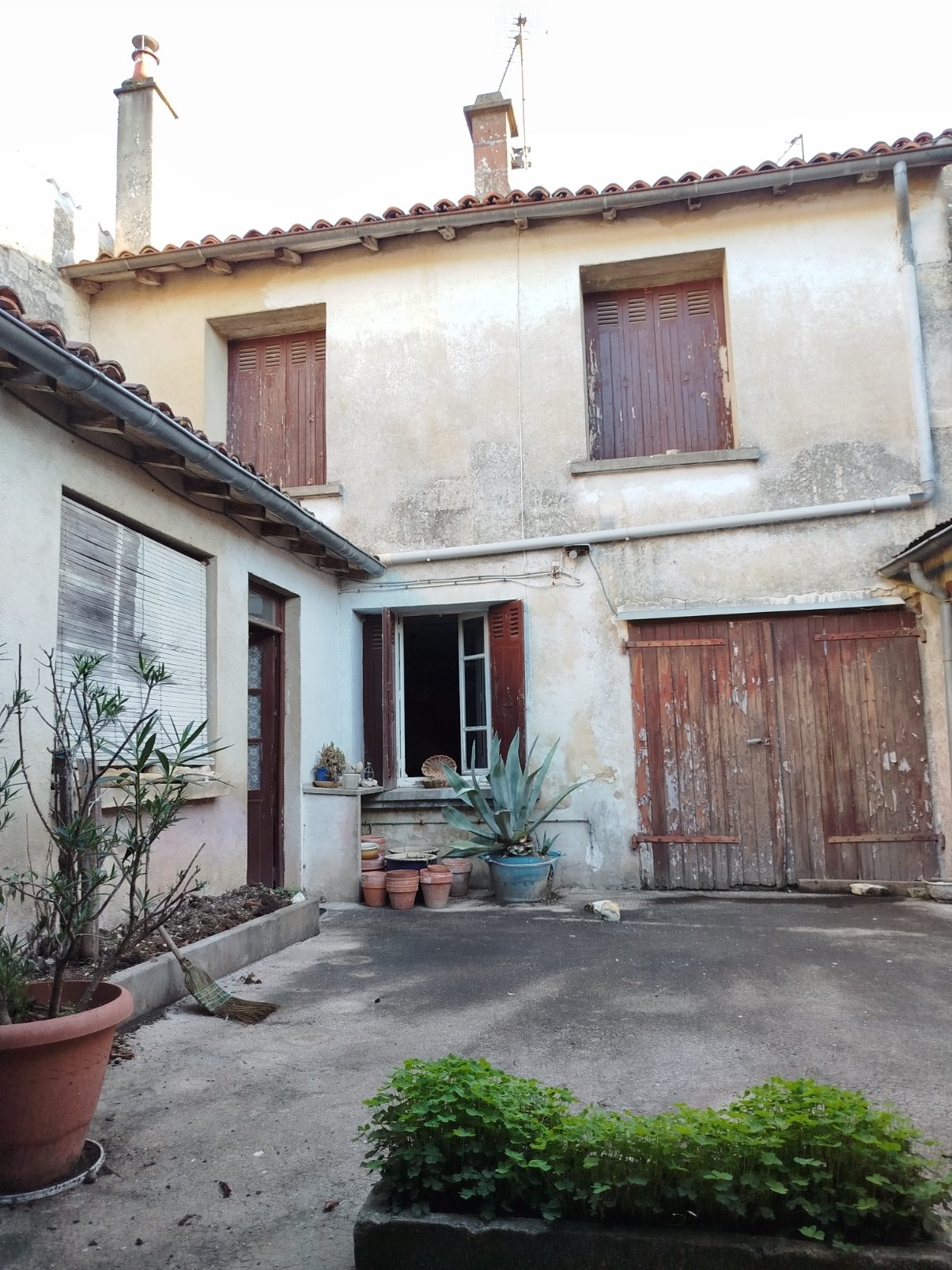 Maison 7 pièces 100 m² · à Chef-Boutonne · 100 m² · 64 200 €