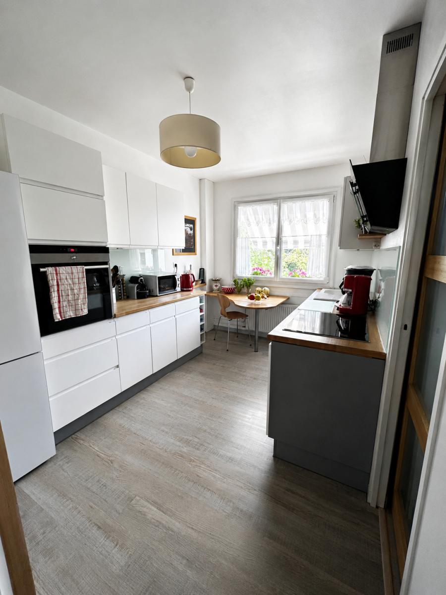 Appartement 75 m² · à Olivet · 75,3 m² · 156 000 €