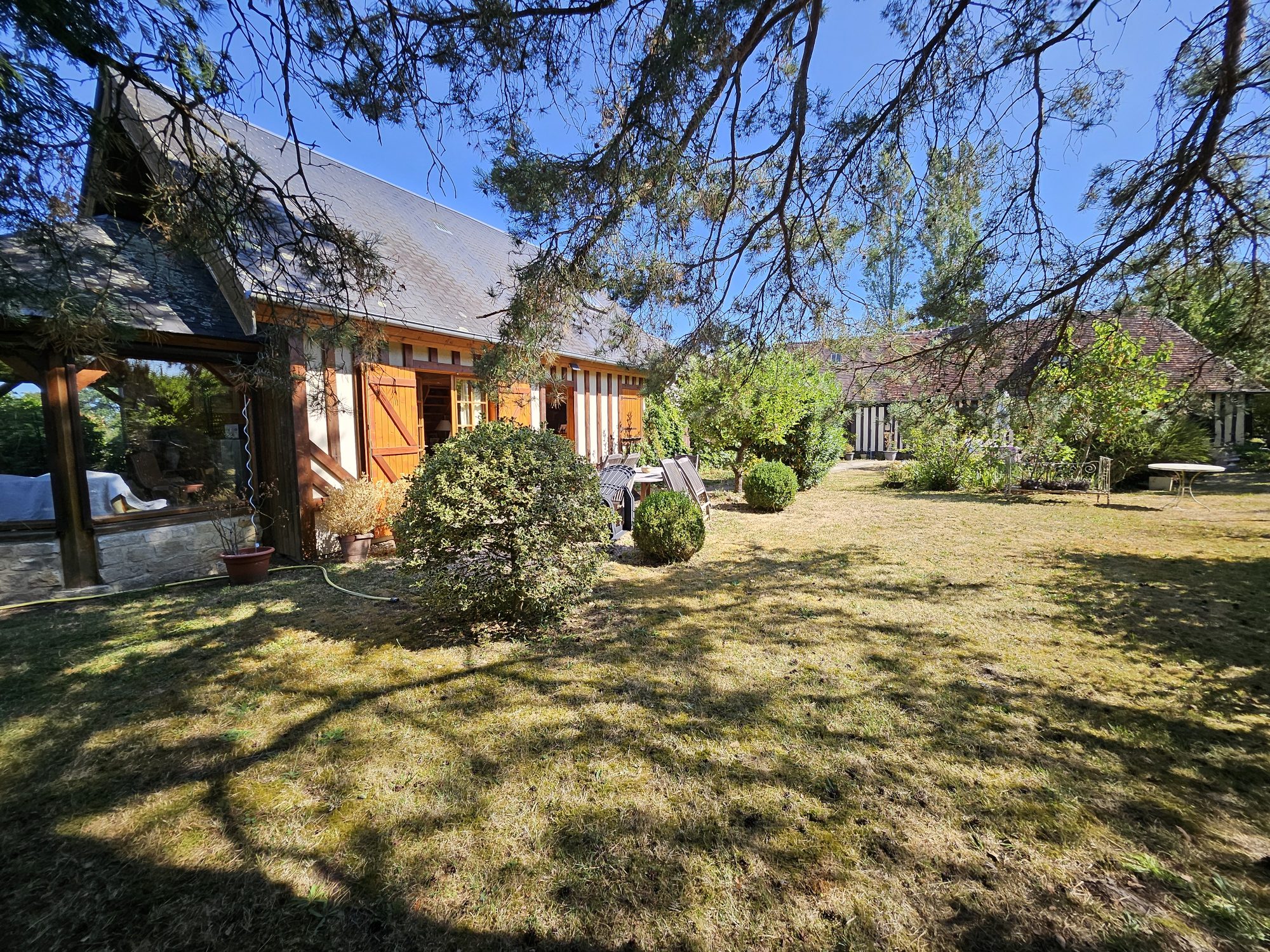Maison 6 pièces 132 m² · à Mézidon Vallée d'Auge · 132,1 m² · 181 000 €