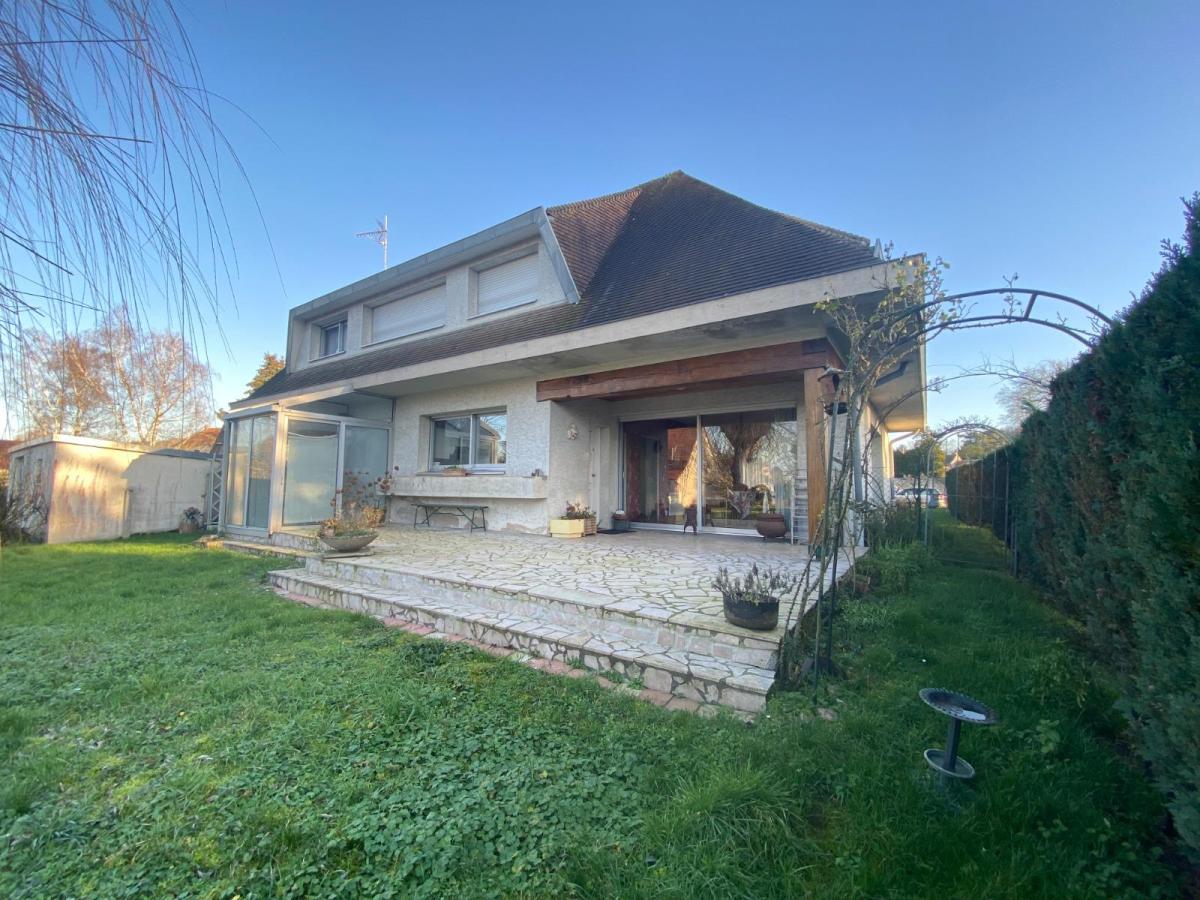 Maison 6 pièces 145 m² · à Bruyères-Et-Montbérault · 145 m² · 252 100 €