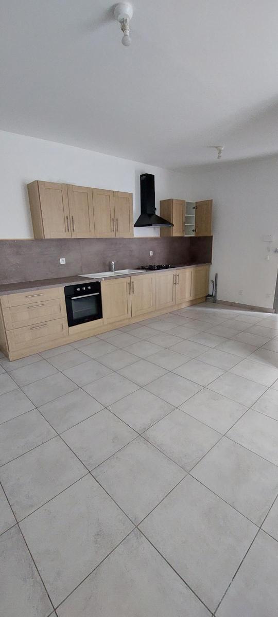 Maison 76 m² · à Beauvois-en-Cambrésis · 76 m² · 750 €/mois