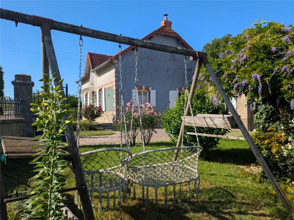 Maison 4 pièces 114 m² · à Noyant-de-Touraine · 114 m² · 262 500 €
