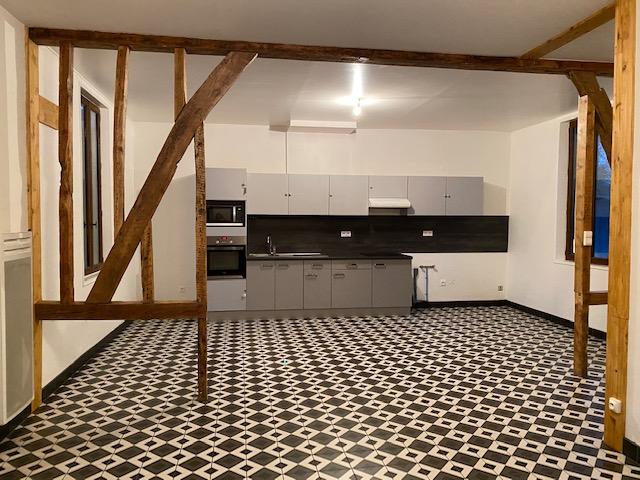 Maison 4 pièces 98 m² · à Démuin · 98 m² · 850 €/mois