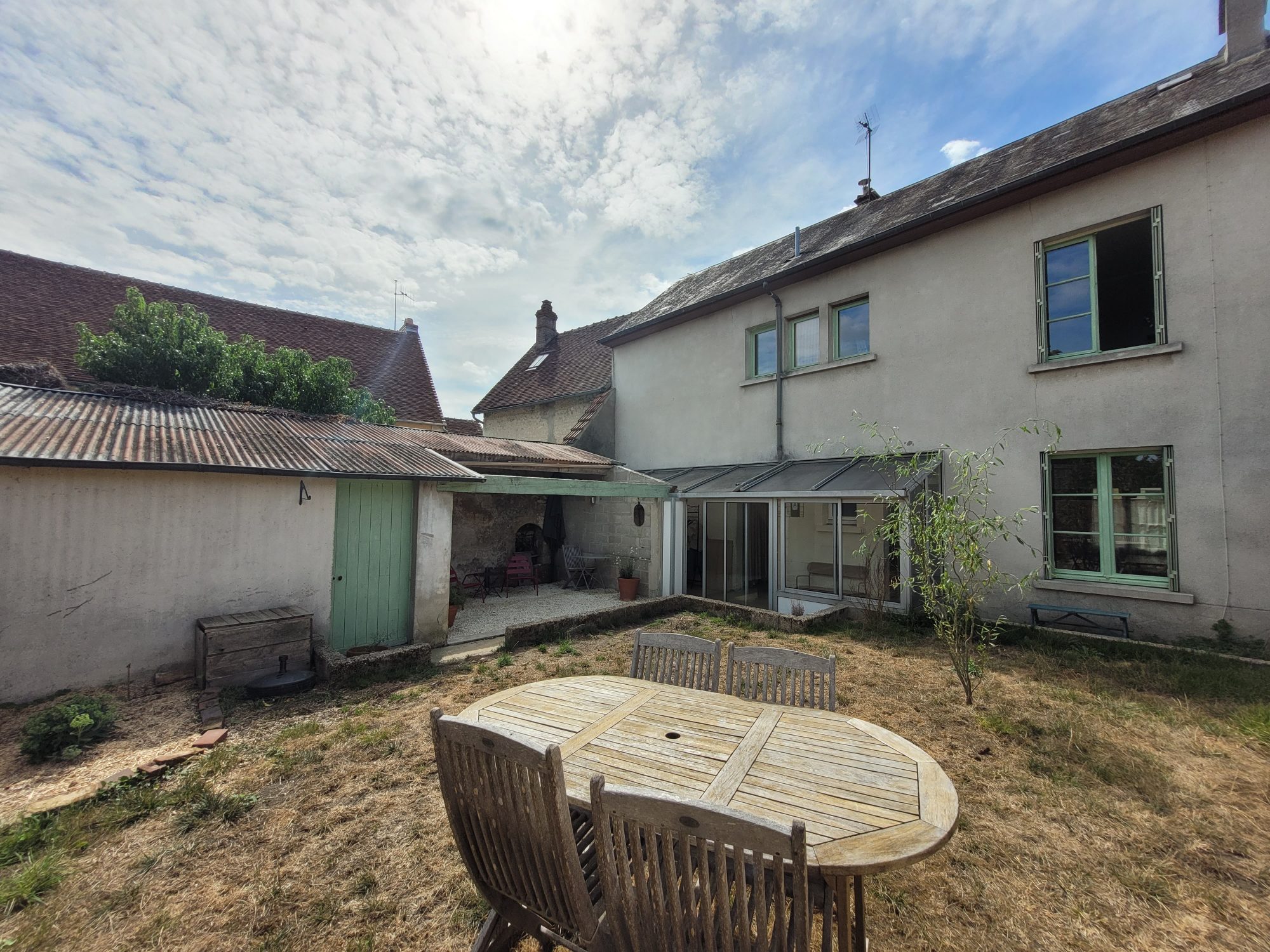 Maison 4 pièces 101 m² · à Rémalard en Perche · 100,8 m² · 119 000 €
