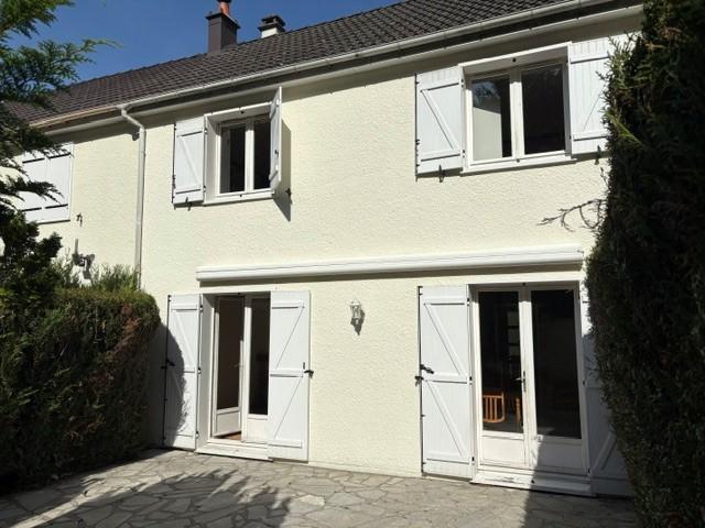 Maison 4 pièces 87 m² · à Petit-Couronne · 87 m² · 180 600 €
