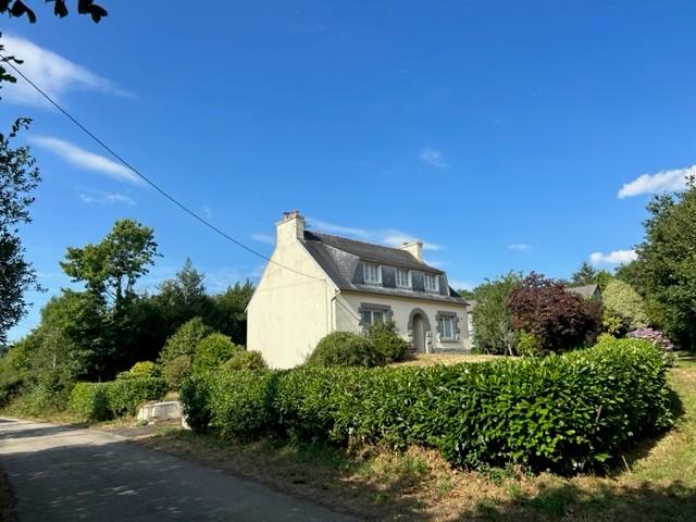 Maison 6 pièces 106 m² · à Lannédern · 106 m² · 205 725 €