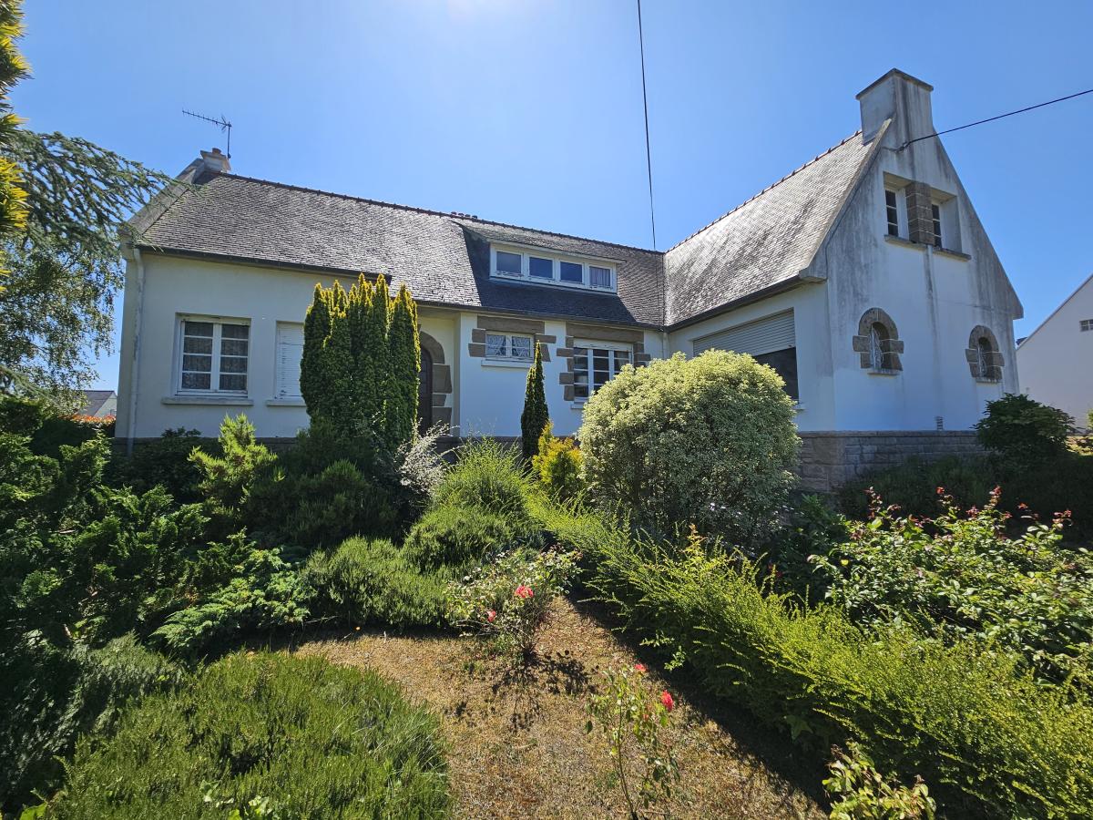 Maison 171 m² · à Saint-Brieuc · 171 m² · 261 250 €