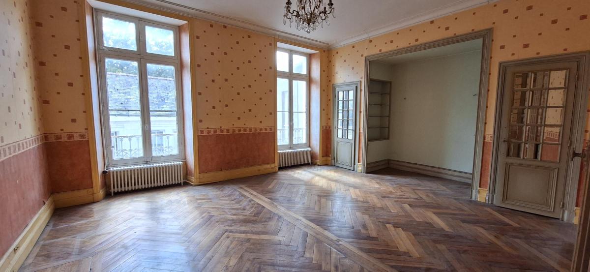 Appartement 2 pièces 83 m² · à Angers · 82,5 m² · 231 000 €