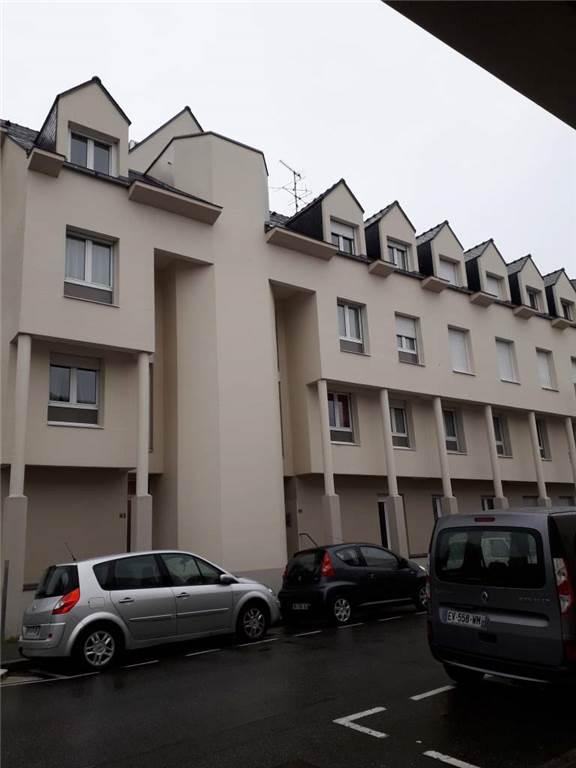 Appartement 4 pièces 93 m² · à Laval · 93 m² · 600 €/mois