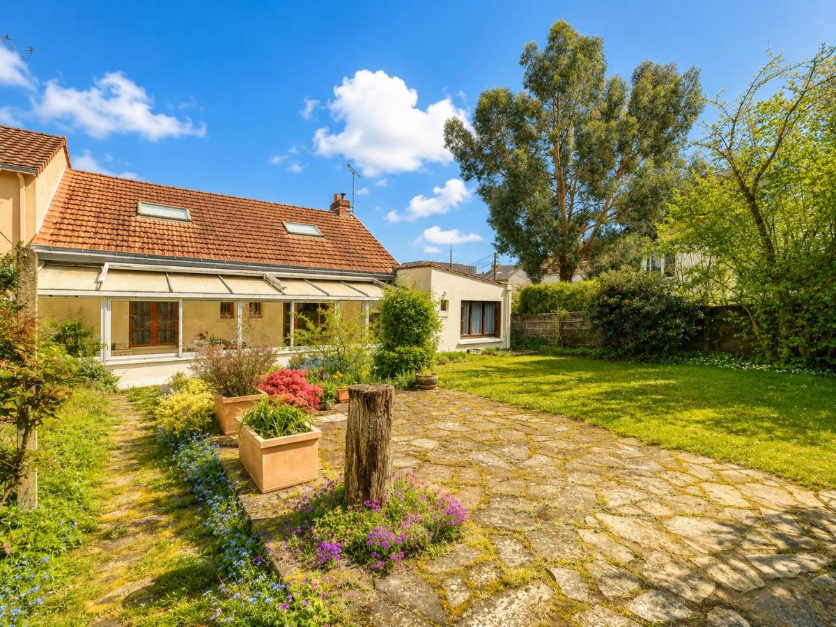 Maison 5 pièces 115 m² · à Nantes · 115 m² · 439 000 €