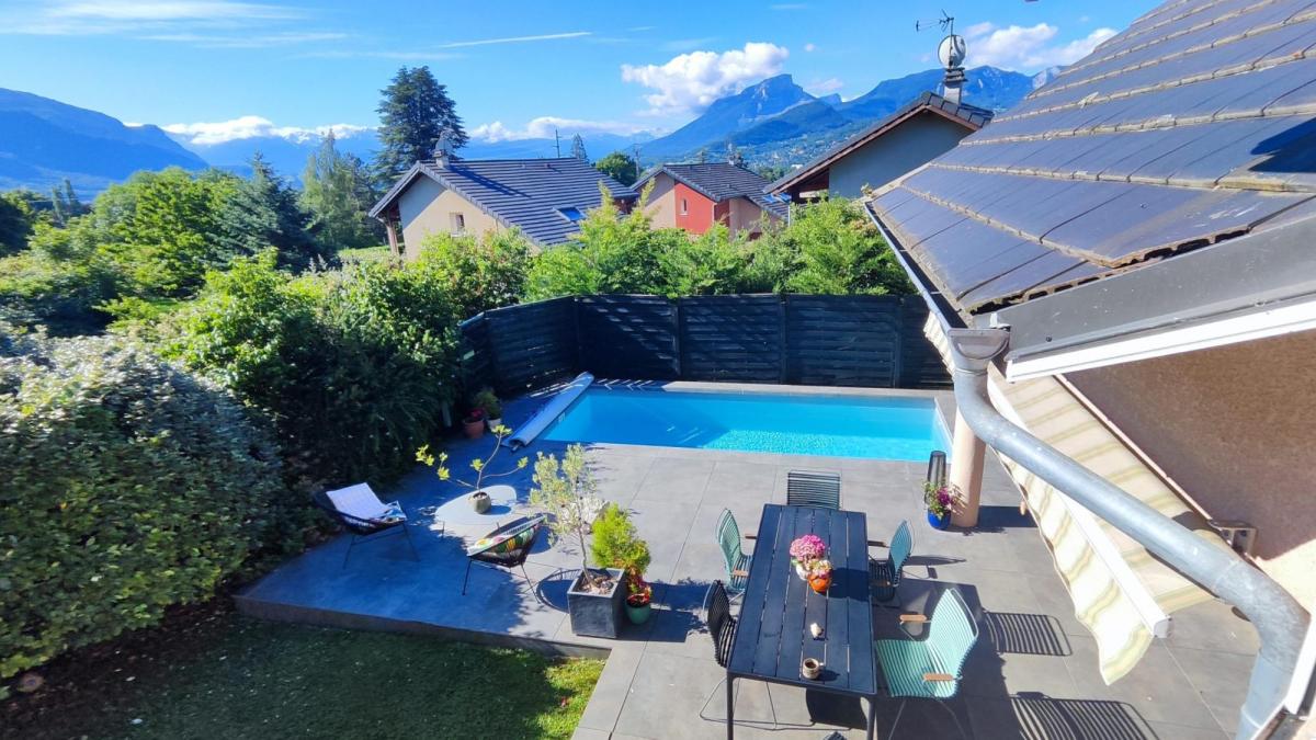 Maison 7 pièces 187 m² · à Saint-Alban-Leysse · 187 m² · 749 000 €