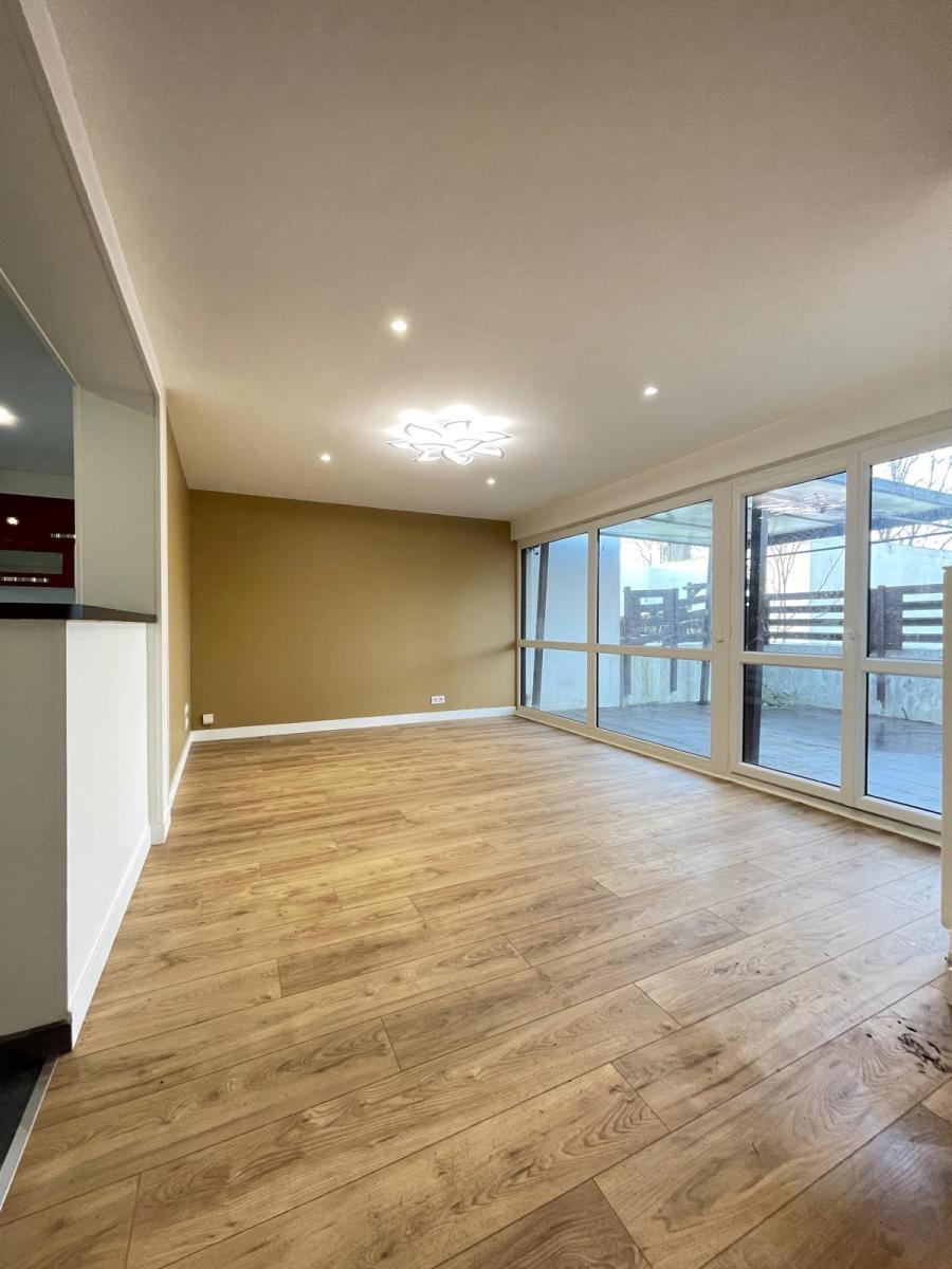 Maison 5 pièces 107 m² · à Boussy-Saint-Antoine · 107,3 m² · 250 000 €