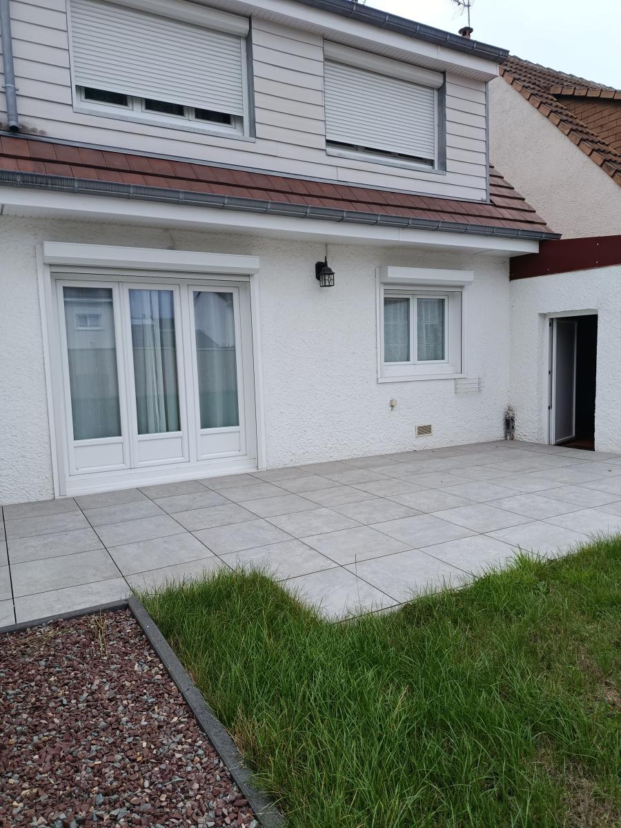 Maison 5 pièces 95 m² · à Petite-Forêt · 94,5 m² · 164 112 €