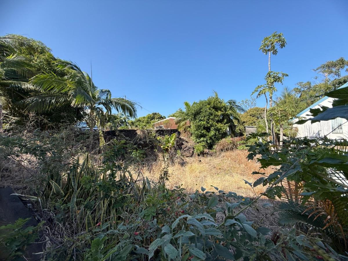Terrain constructible à Saint-Joseph – Rue Bourgine · 110 775 €