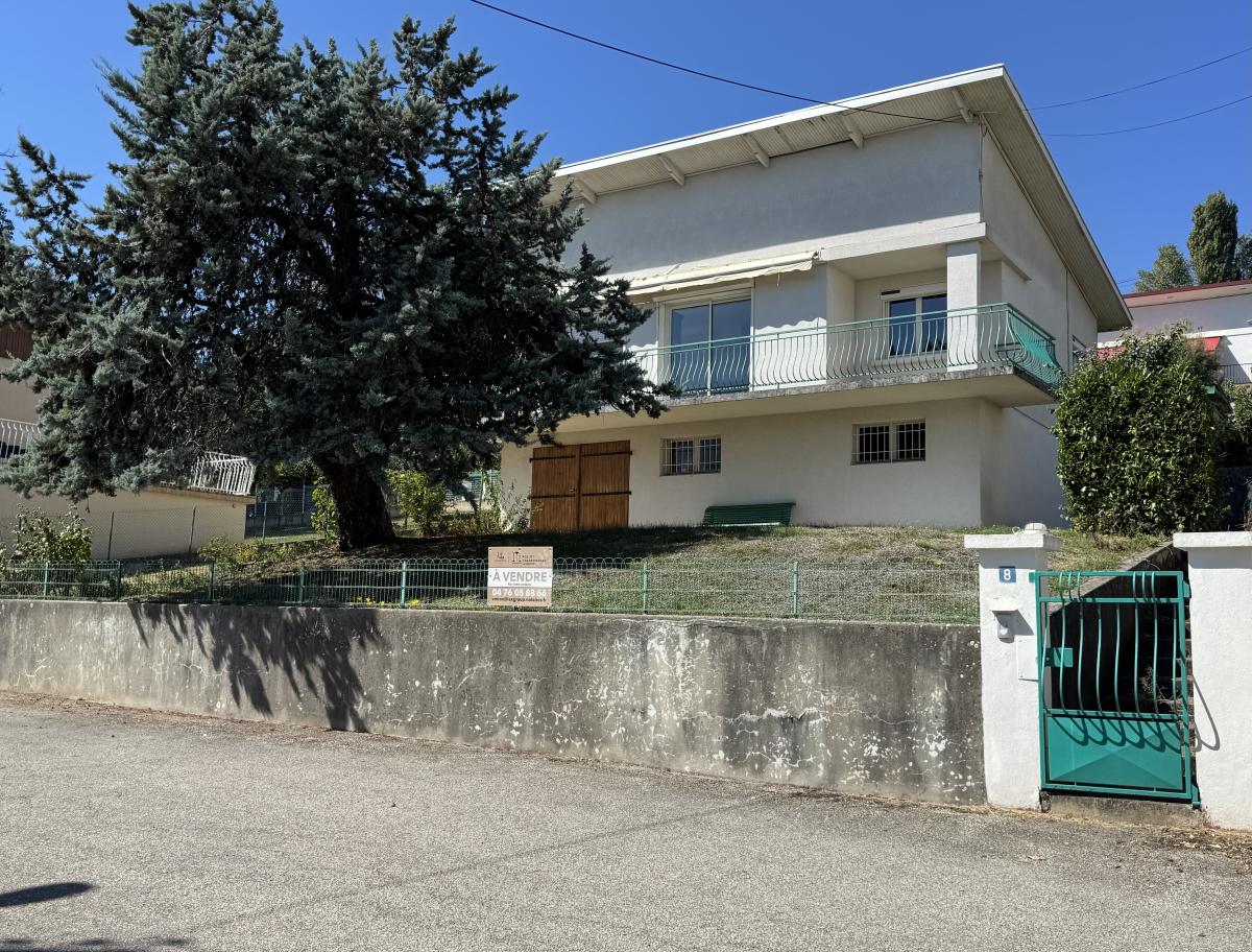 Maison 3 pièces 86 m² · à Voiron · 86,4 m² · 285 000 €