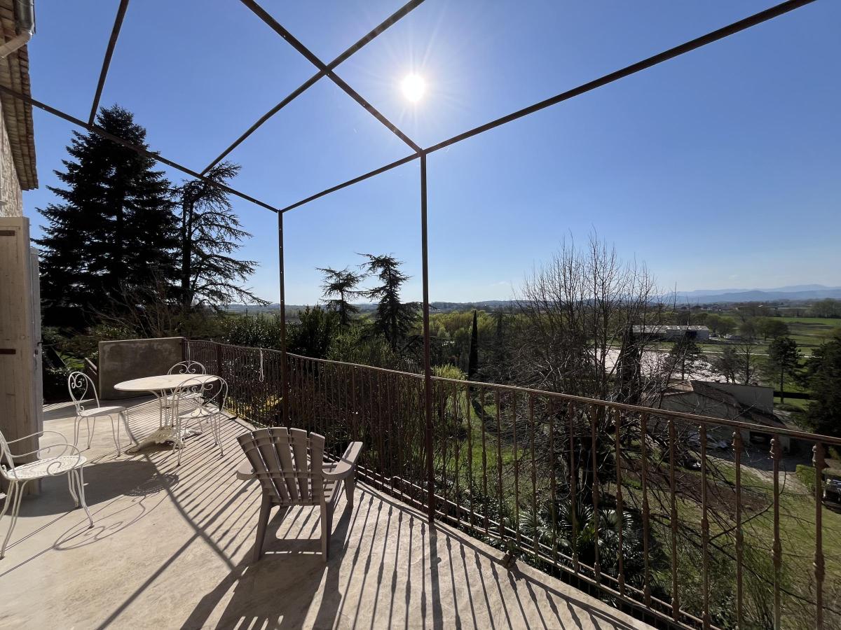 Maison 10 pièces 275 m² · à Massanes · 275 m² · 520 000 €