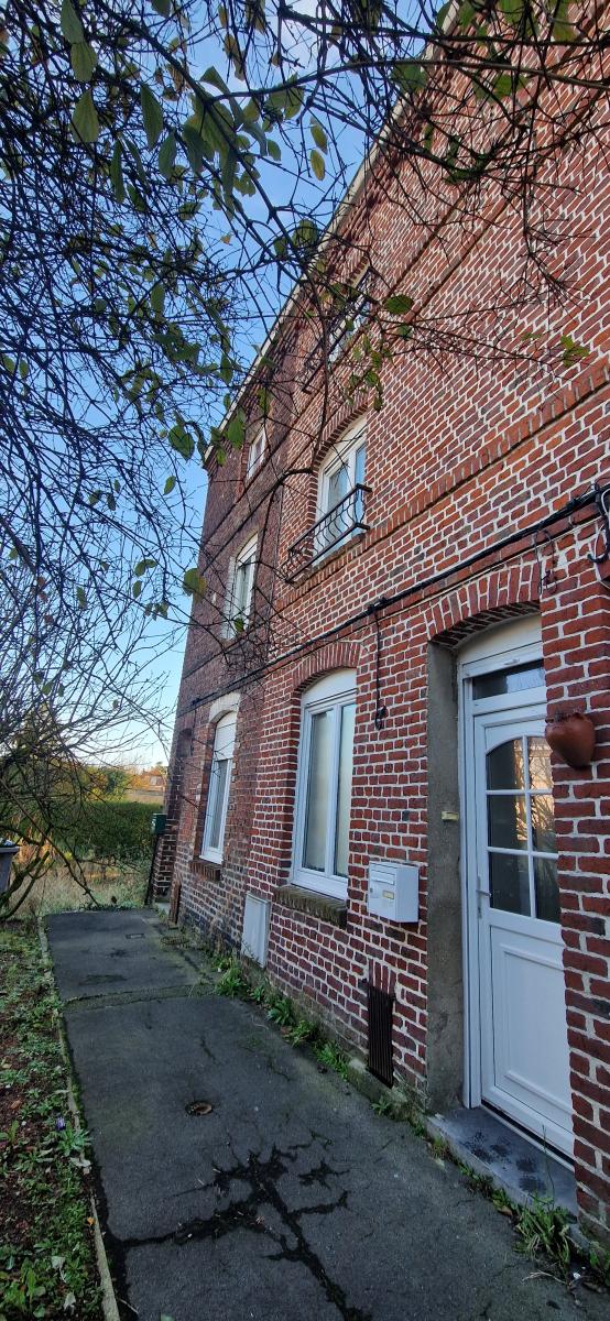 Immeuble 2 pièces 125 m² · à Loos · 125 m² · 117 300 €