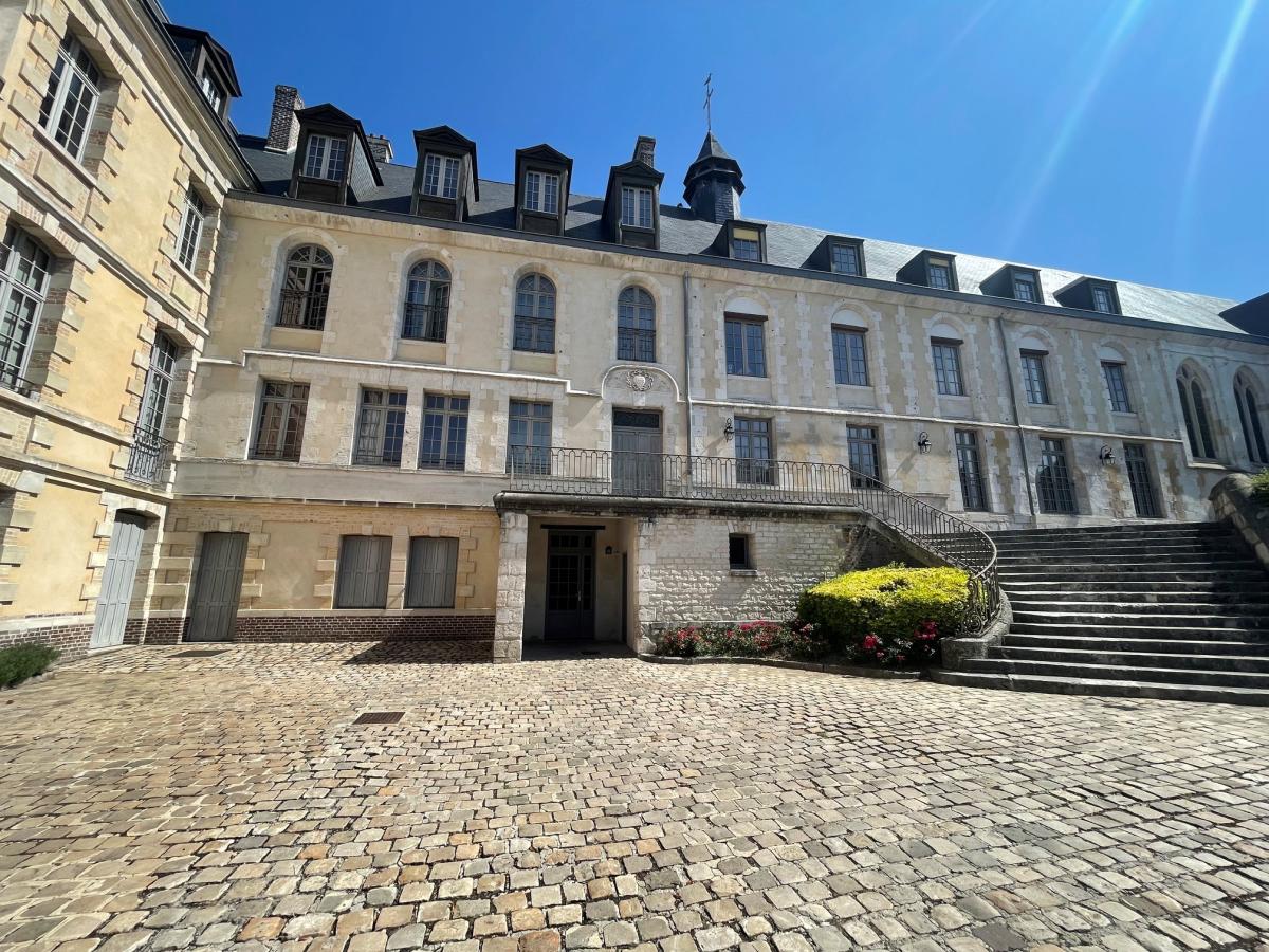 Appartement 5 pièces 111 m² · à Rouen · 110,6 m² · 420 000 €