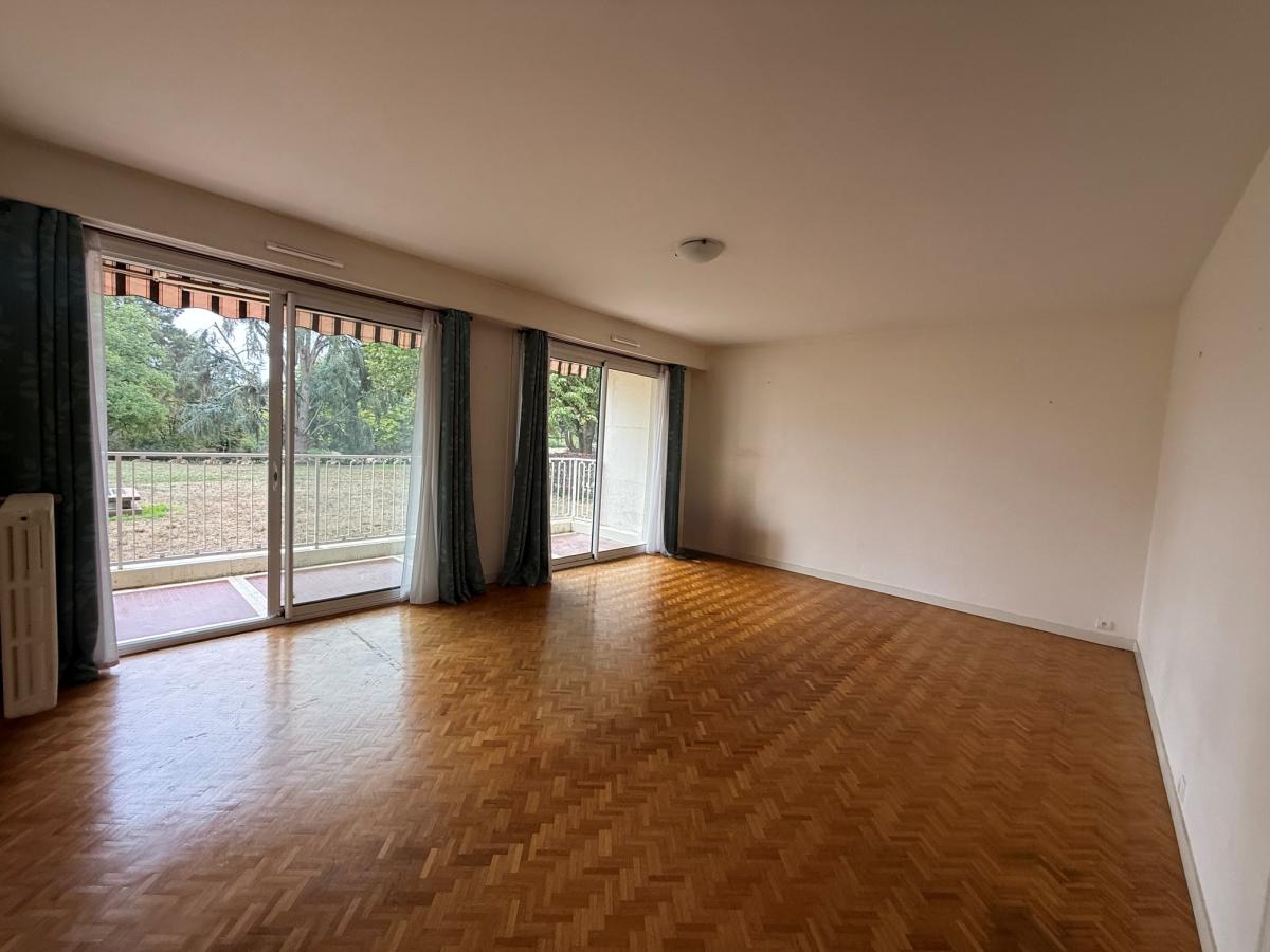 Appartement 4 pièces 91 m² · à Avrillé · 90,6 m² · 282 960 €