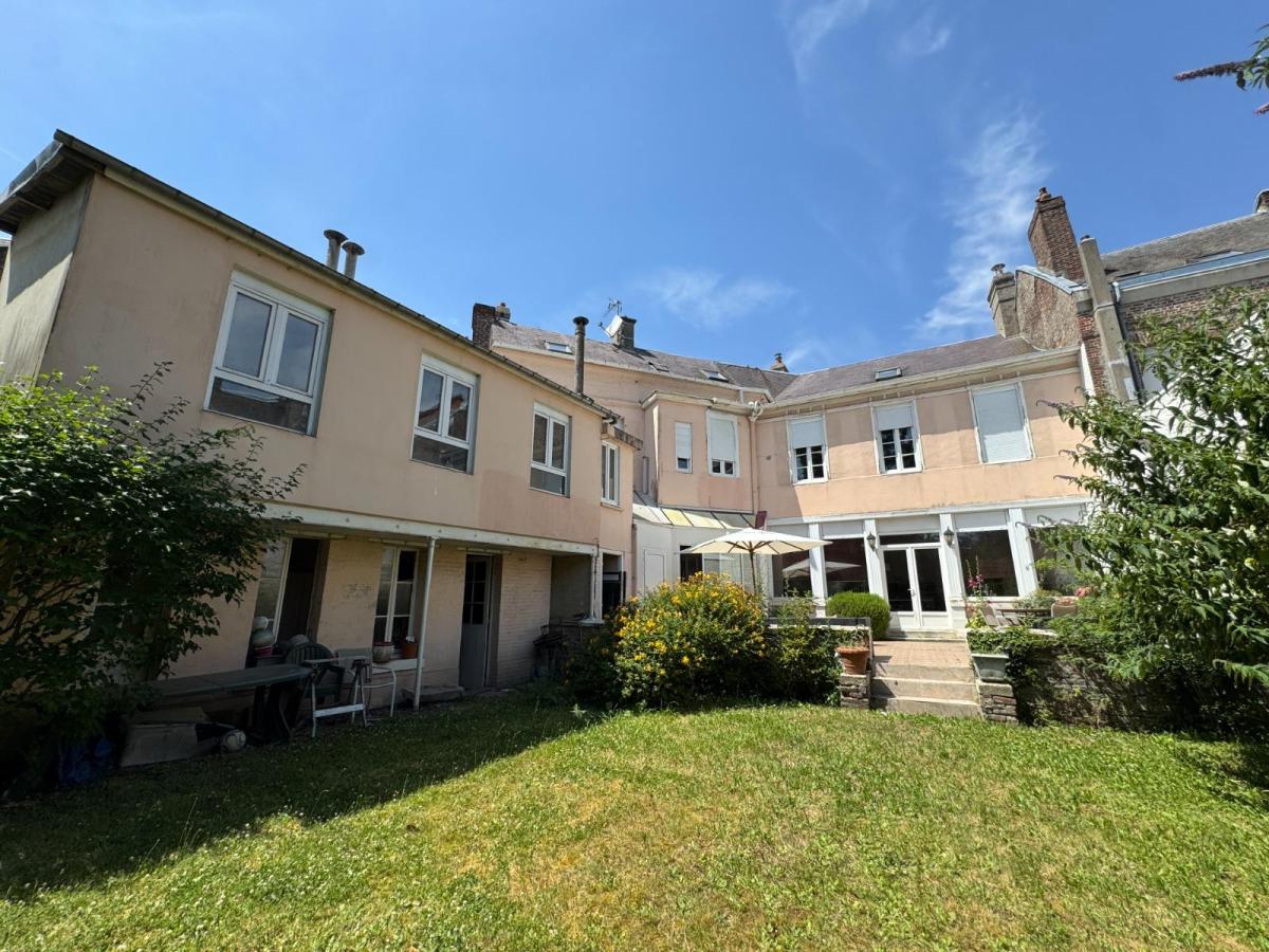 Maison 10 pièces 237 m² · à Saint-Quentin · 237 m² · 260 000 €