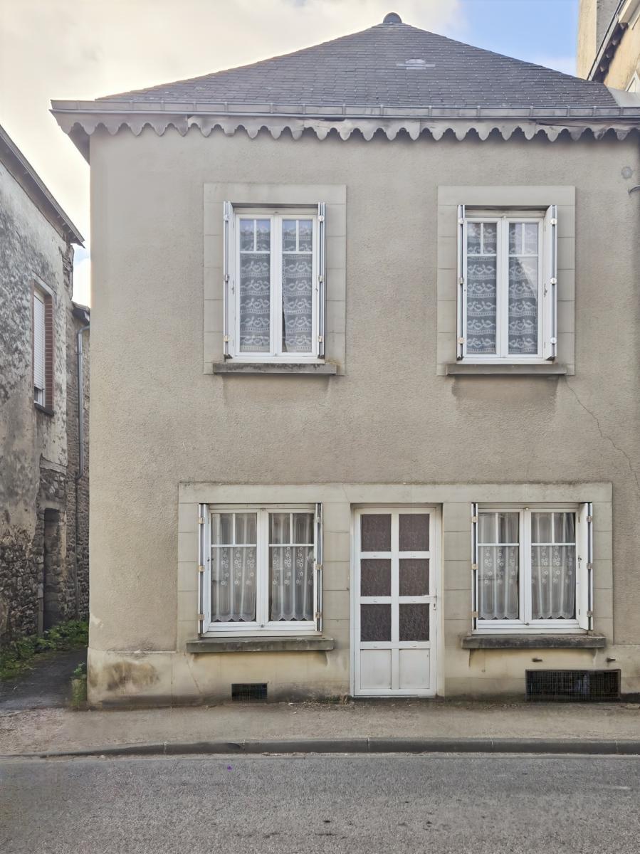 Maison 3 pièces 99 m² · à Saint-Ouën-des-Toits · 99 m² · 79 250 €
