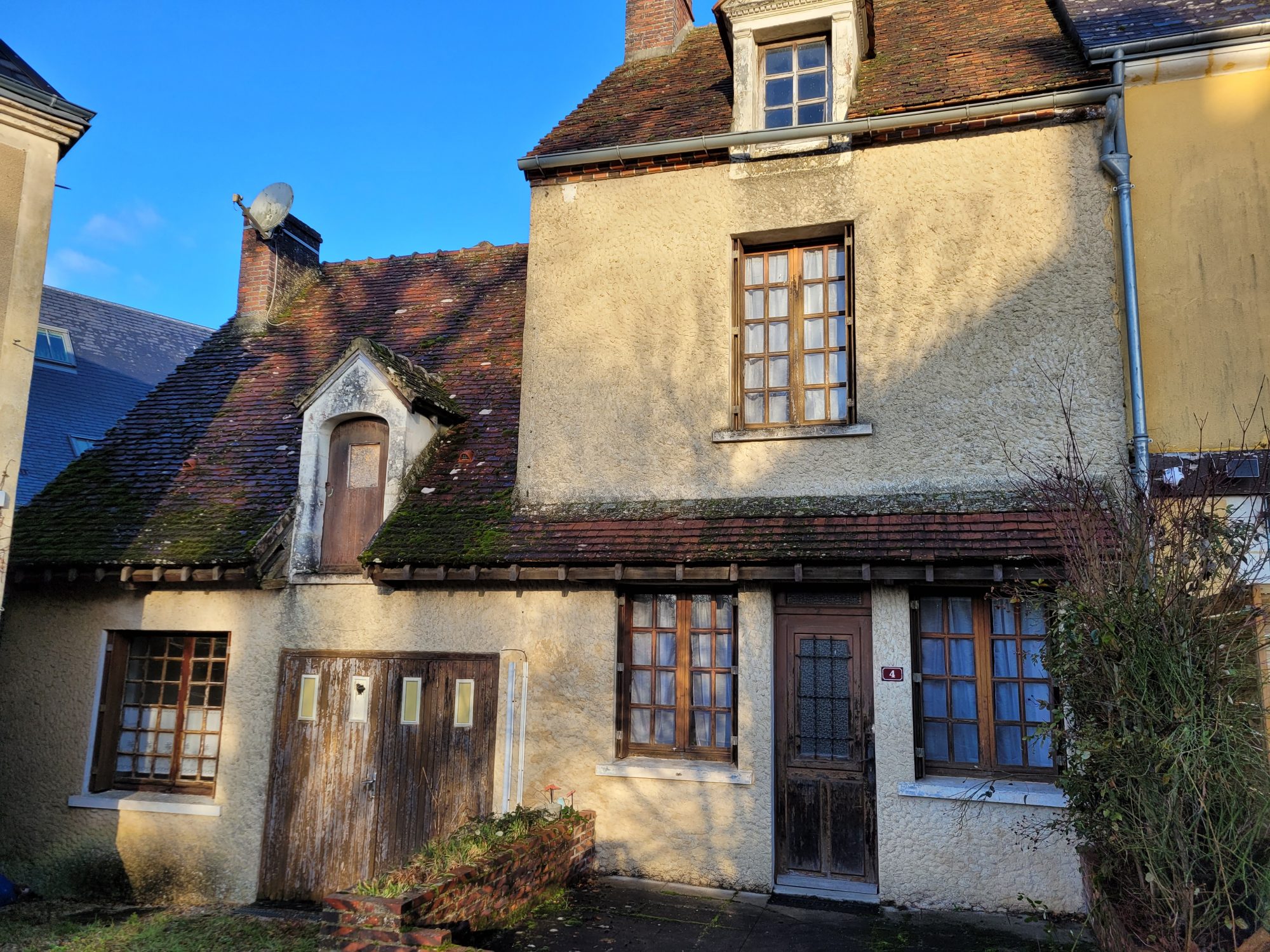 Maison 6 pièces 120 m² · à Verrières · 120 m² · 137 800 €