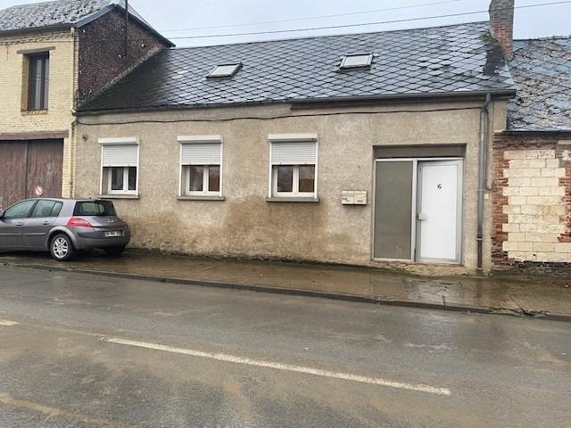 Maison 13 pièces 214 m² · à La Ferté-Chevresis · 214 m² · 126 000 €