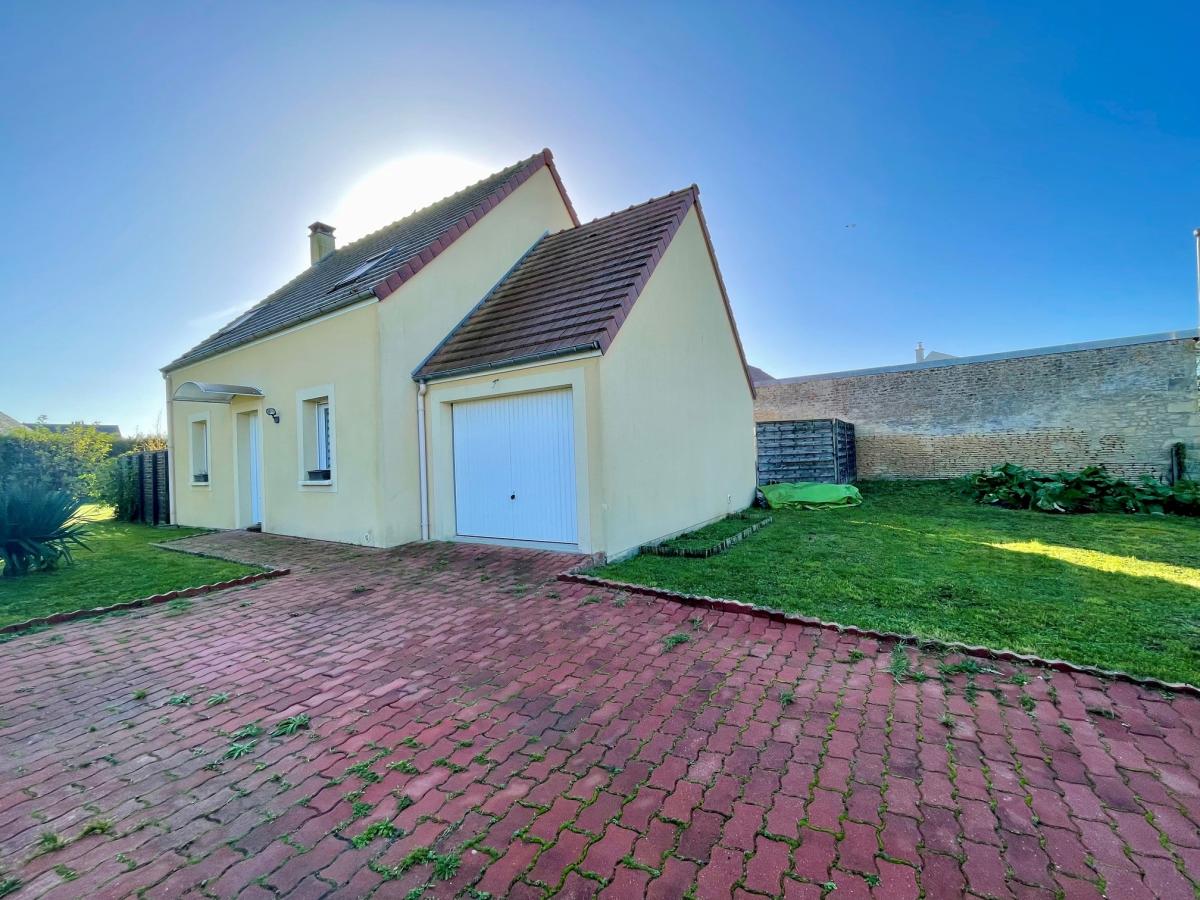 Maison 6 pièces 86 m² · à Castine-en-Plaine · 86 m² · 250 000 €
