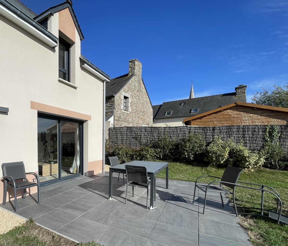 Maison 4 pièces 83 m² · à Saint-Père-Marc-en-Poulet · 83 m² · 1 250 €/mois