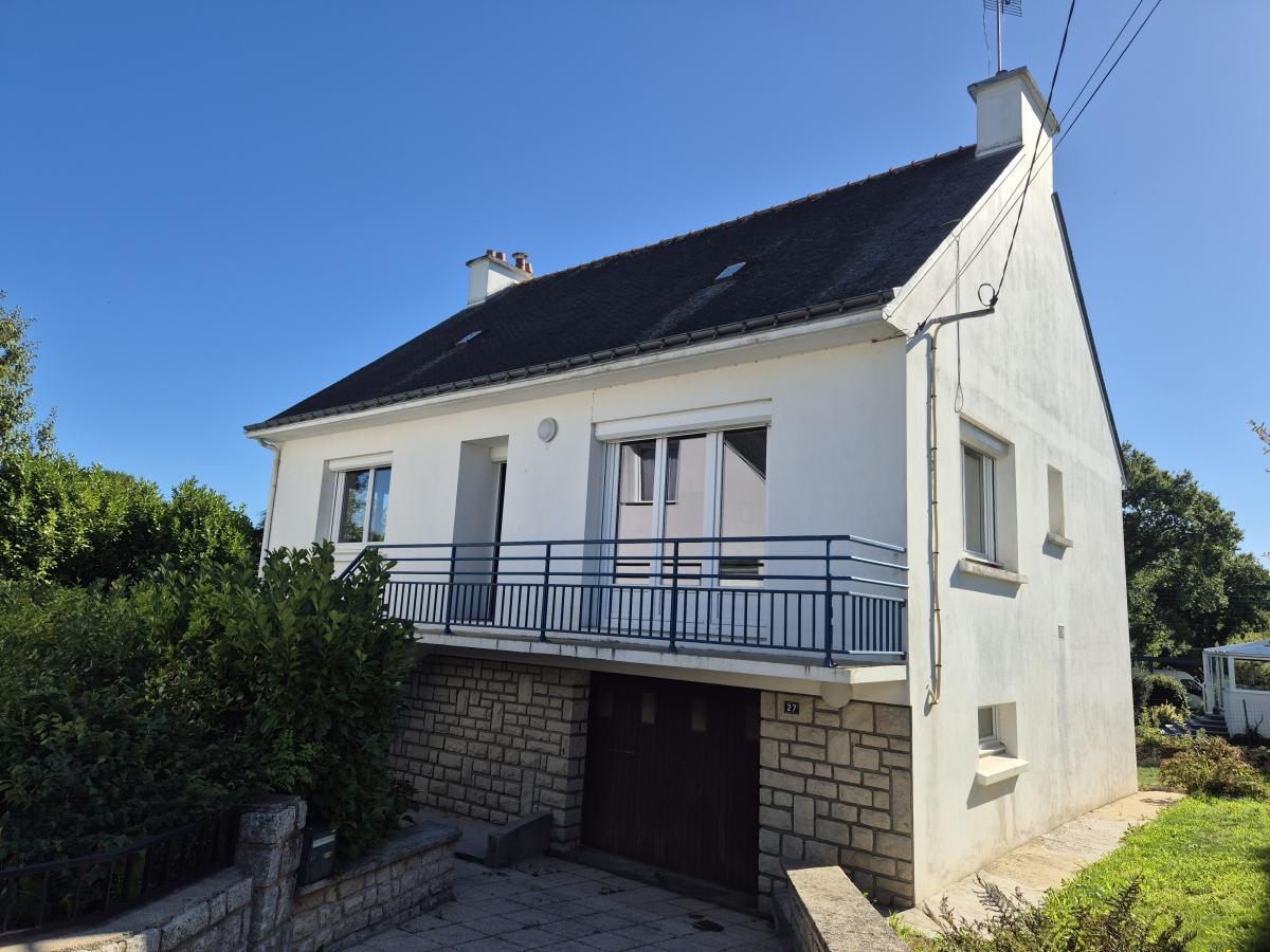 Maison 5 pièces 81 m² · à Gourin · 81,1 m² · 163 380 €