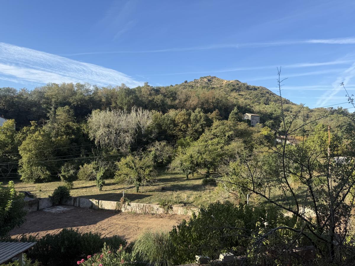 Terrain à bâtir · à La Voulte-sur-Rhône · 89 000 €