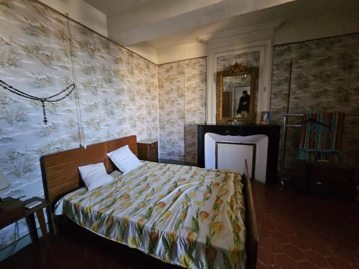 Maison 3 pièces 101 m² · à Nézignan-l'Évêque · 100,9 m² · 120 000 €