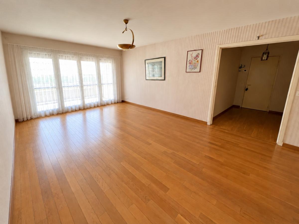 Appartement 4 pièces 79 m² · à Reims · 78,7 m² · 144 000 €