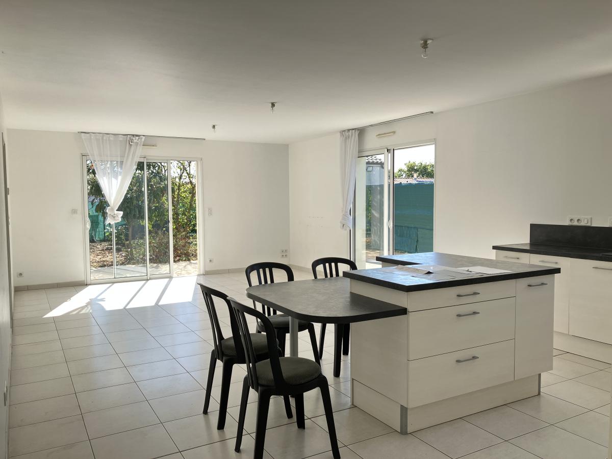Maison 5 pièces 97 m² · à Sainte-Pazanne · 97 m² · 302 840 €