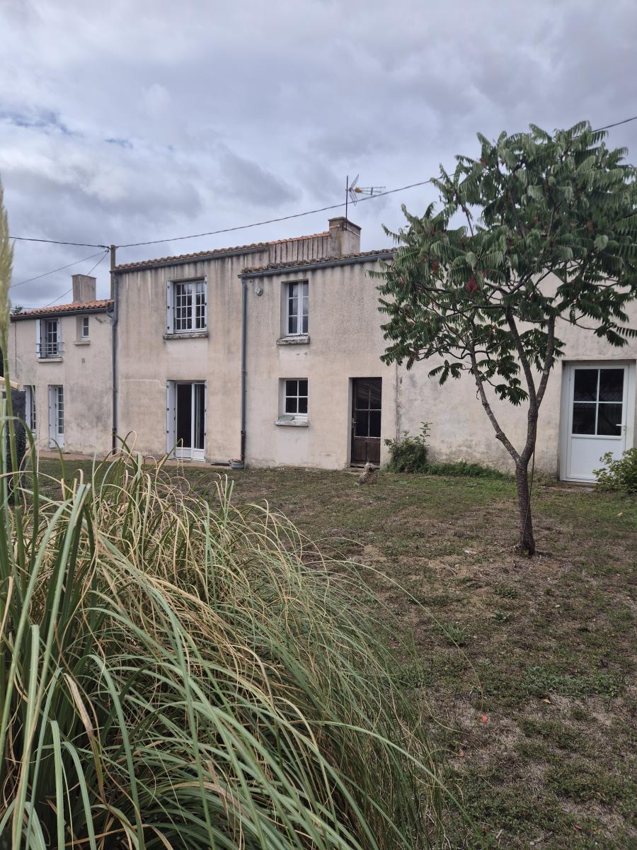 Maison 104 m² · à Rocheservière · 104,4 m² · 168 000 €