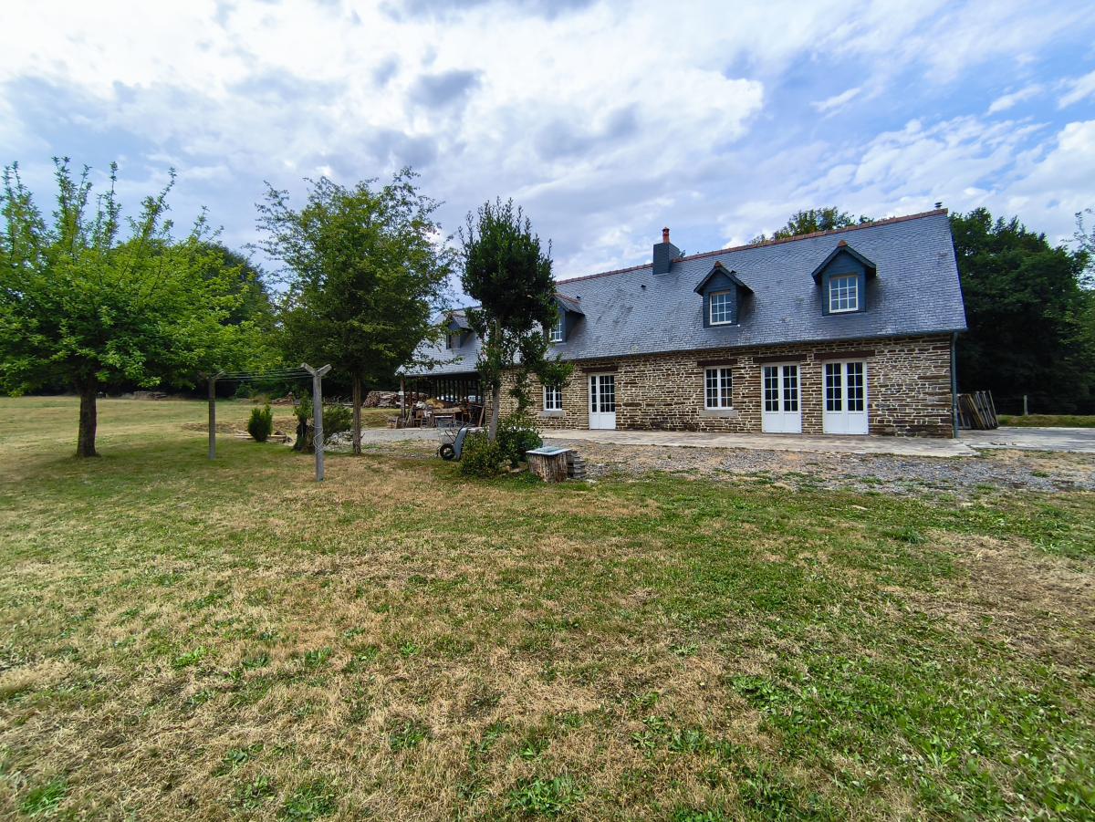 Maison 5 pièces 166 m² · à Ger · 166 m² · 231 140 €