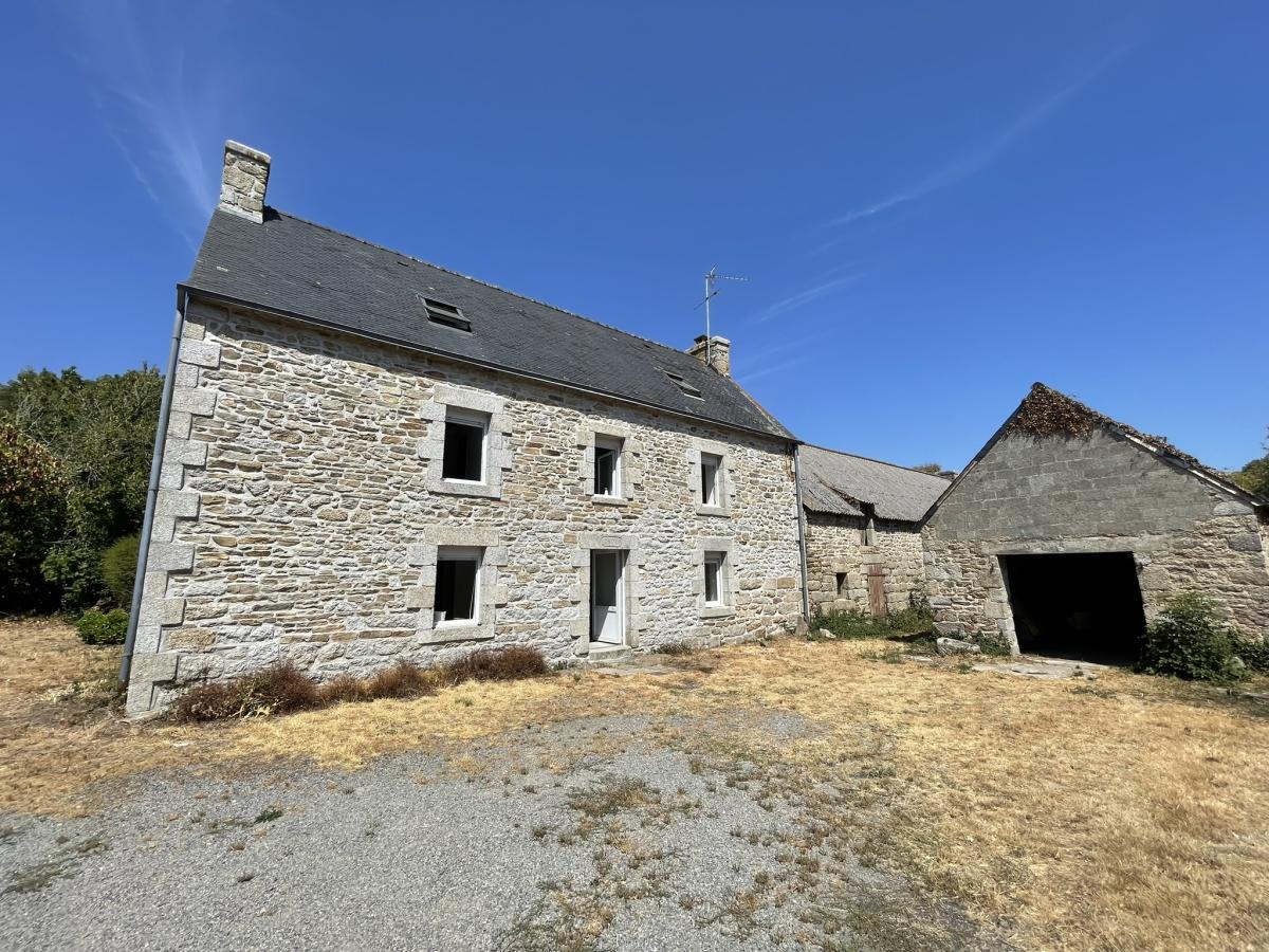 Maison 8 pièces 135 m² · à Névez · 135 m² · 333 440 €