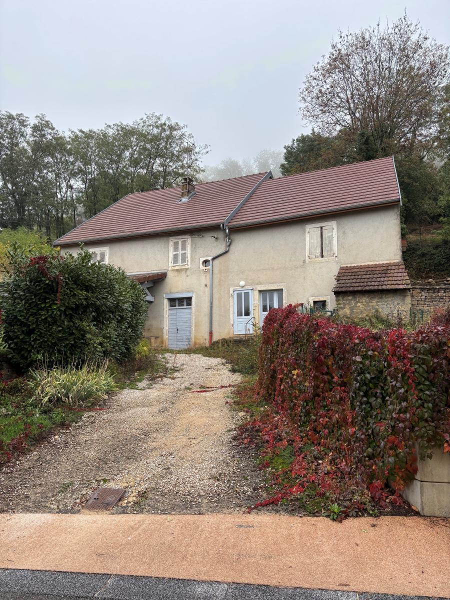 Maison 73 m² · à Passenans · 73,3 m² · 126 000 €
