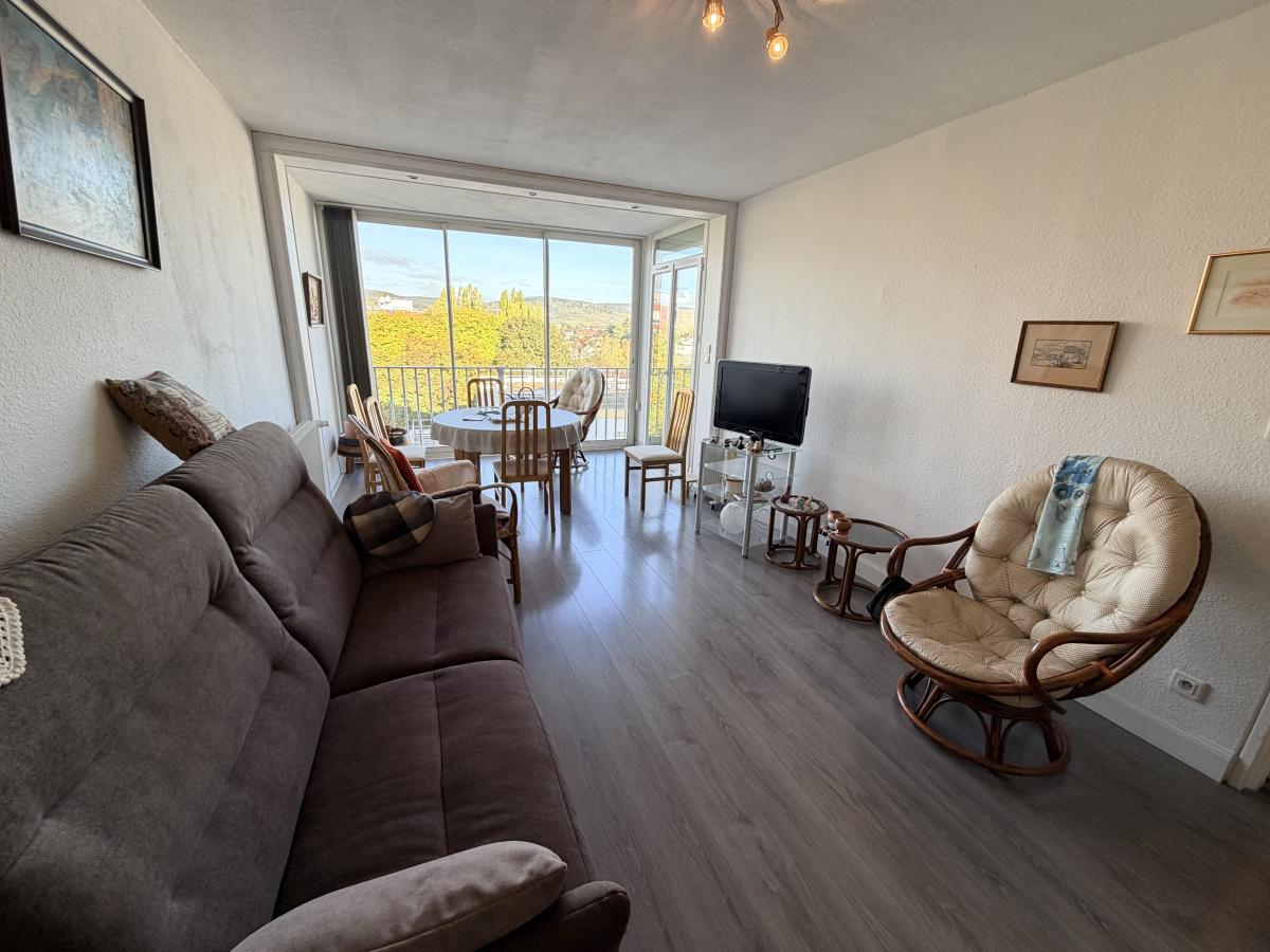 Appartement 76 m² · à Beaune · 75,7 m² · 129 000 €
