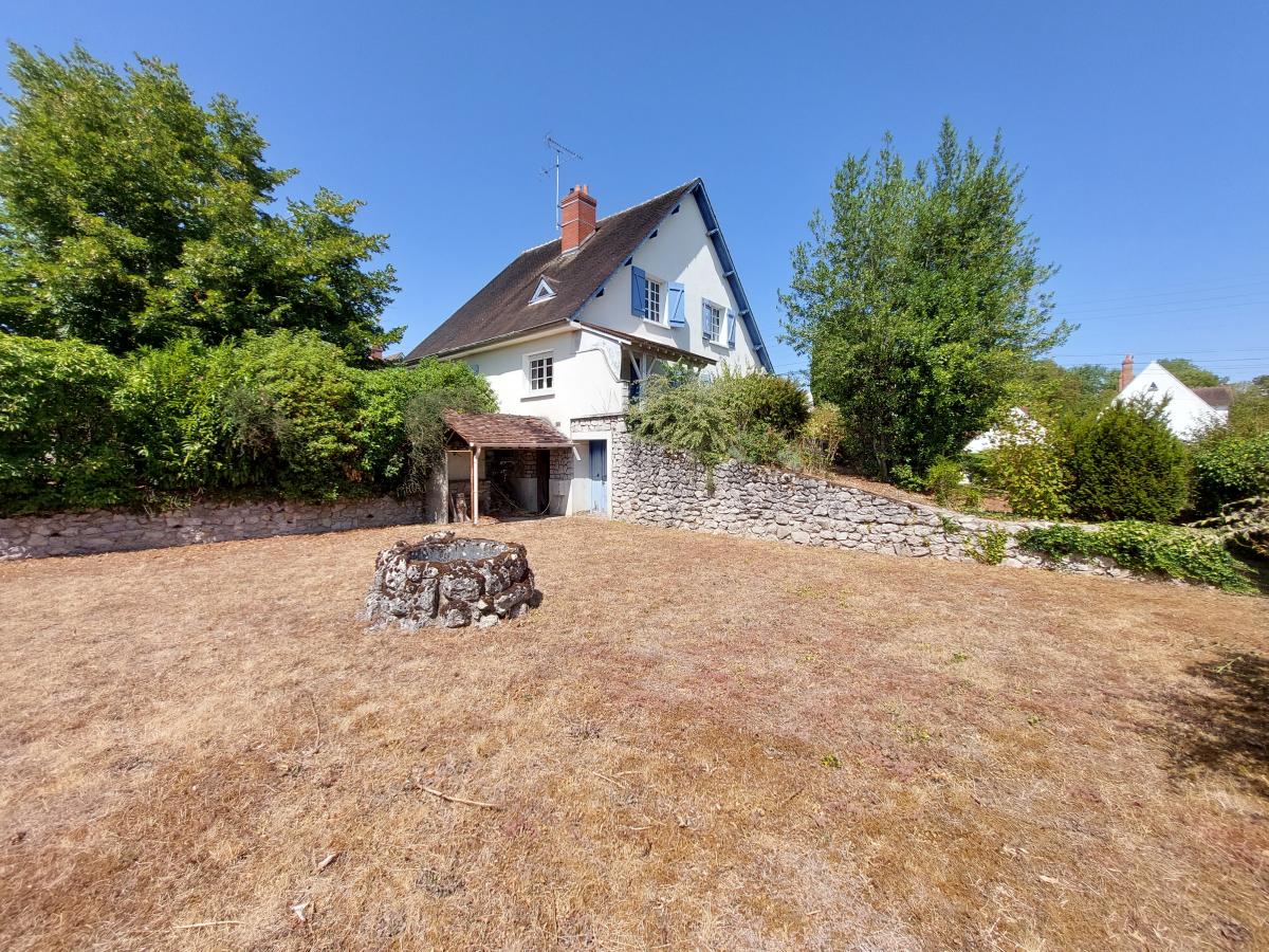 Maison 5 pièces 149 m² · à Meung-sur-Loire · 149,3 m² · 254 800 €