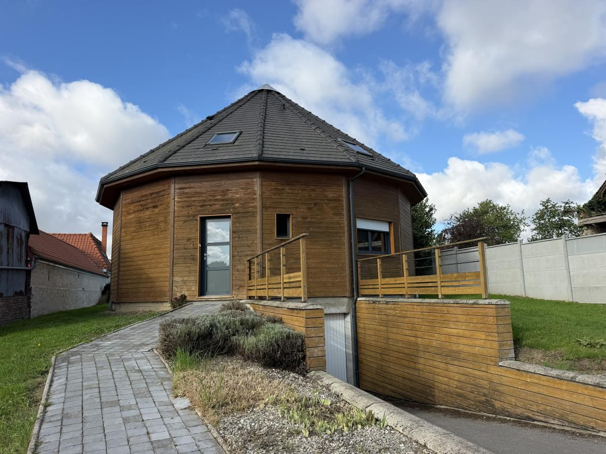 Maison 6 pièces 126 m² · à Varennes · 126 m² · 254 400 €