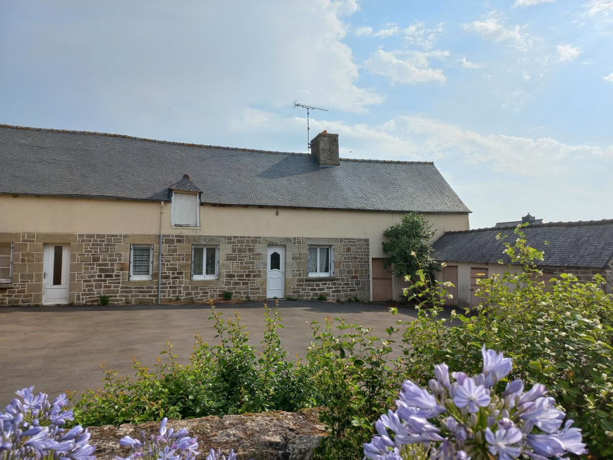 Maison 4 pièces 81 m² · à Bréhand · 81 m² · 127 200 €