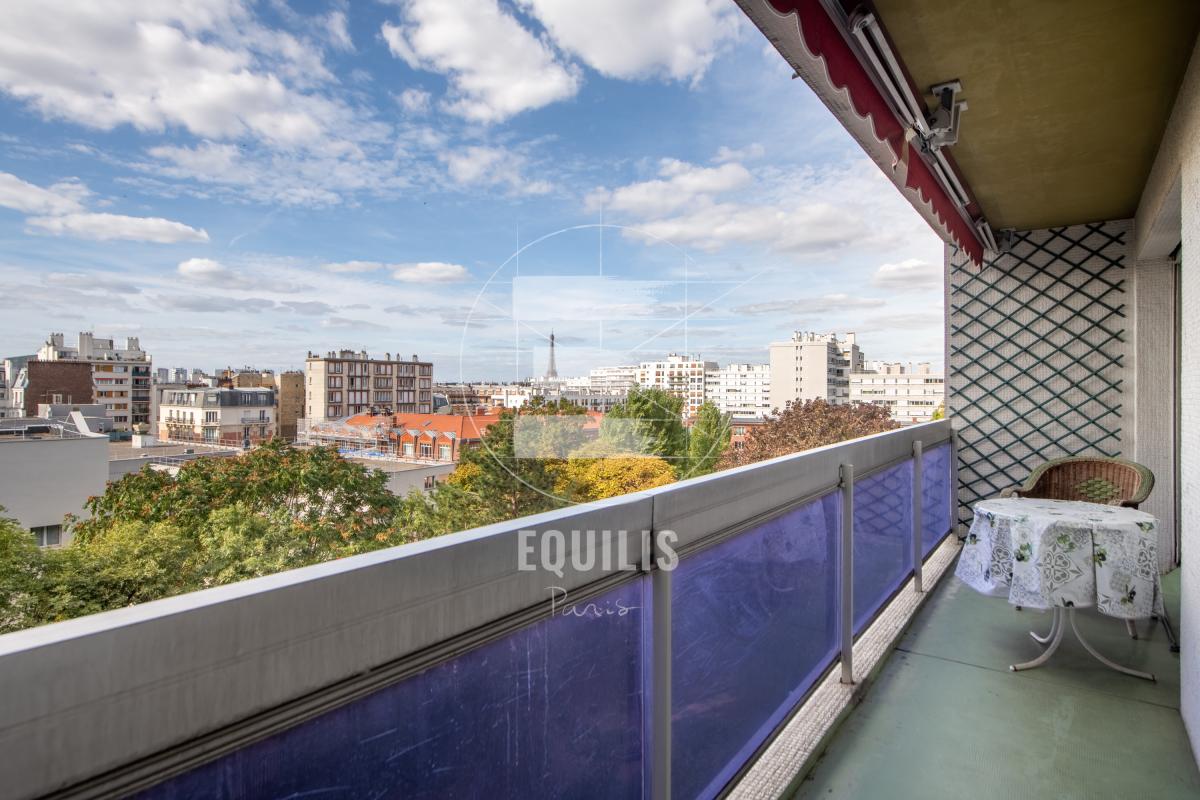 Appartement 4 pièces 101 m² · à Paris 15e Arrondissement · 100,7 m² · 820 000 €