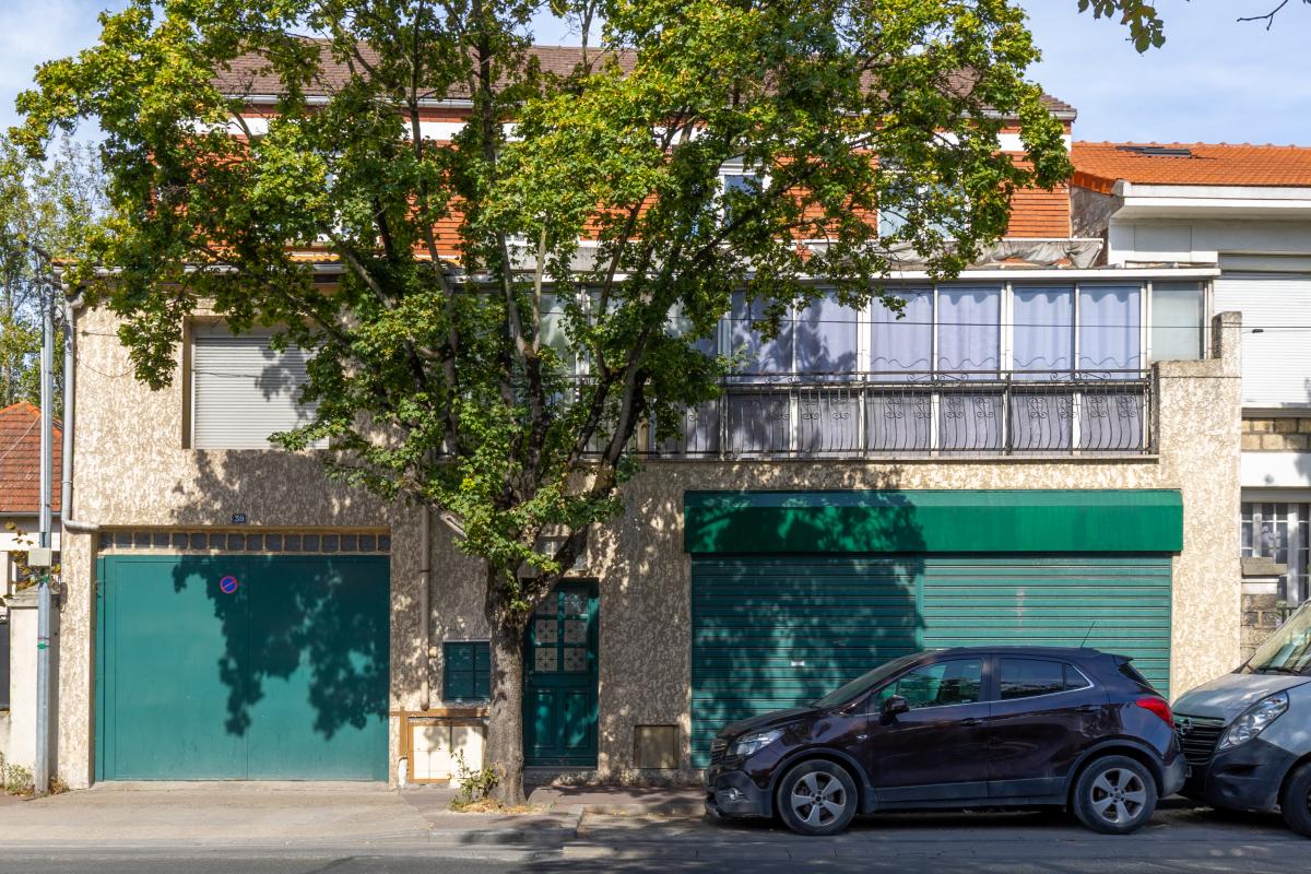 Immeuble 5 pièces 452 m² · à La Courneuve · 452 m² · 1 400 000 €