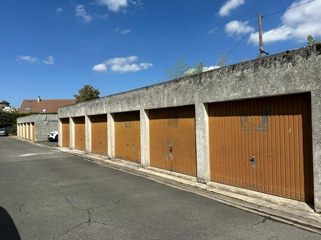 Parking 13 m² · à Brunoy · 12,5 m² · 15 080 €