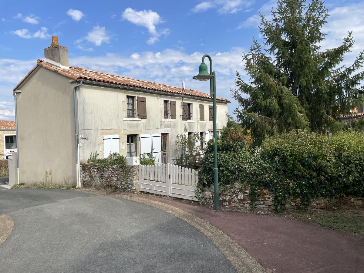 Maison 95 m² · à Chantonnay · 95 m² · 69 225 €